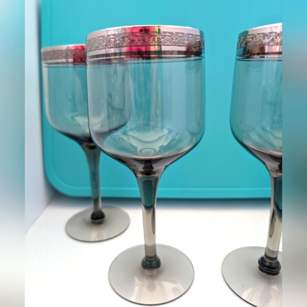 Vintage Tiffin-Franciscan Indigo platinum wine glasses